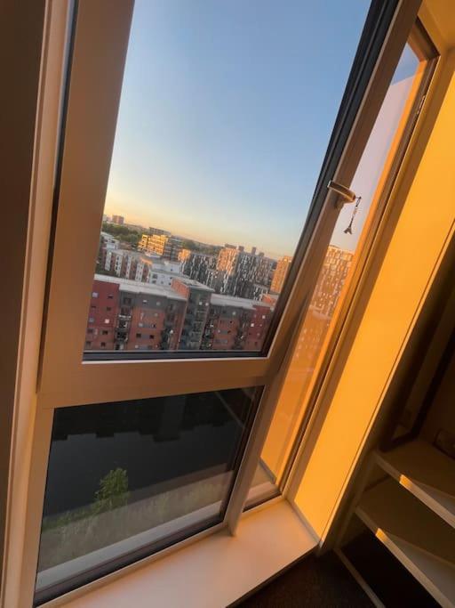 City Centre Penthouse Canal Views マンチェスター エクステリア 写真