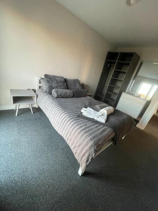 City Centre Penthouse Canal Views マンチェスター エクステリア 写真